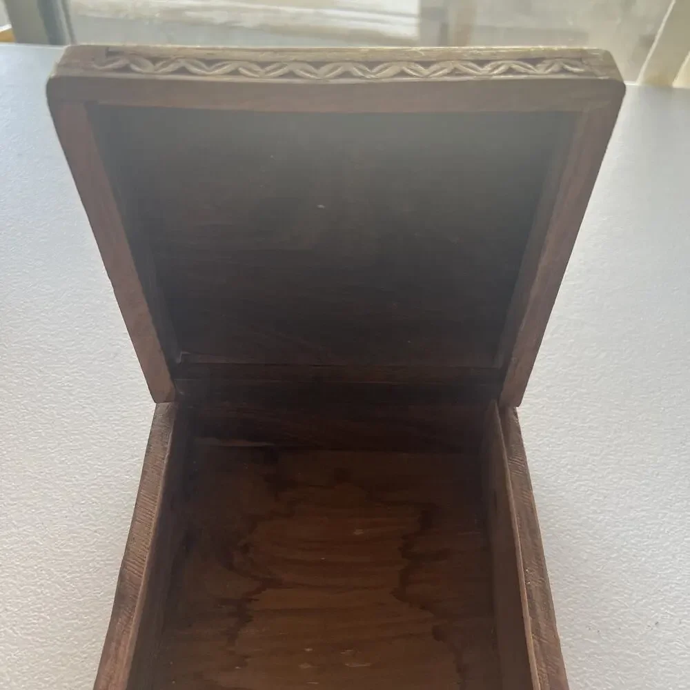 Vintage Hand Carved Wood Jewelry Trinket Box India Hinged Top 6 x 5.5 x 2.5 In